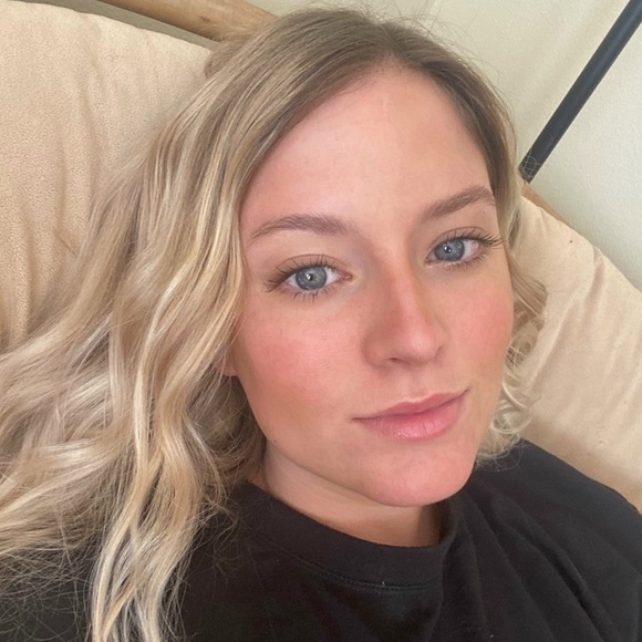 Meet your Posher, Alexandria - Picture 5 of 7